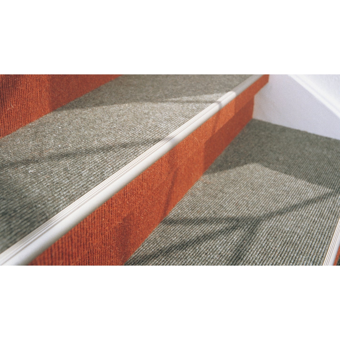 Tretford Treppenprofil Farbe neusilber 3 Meter